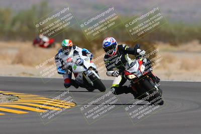 media/Sep-11-2022-SoCal Trackdays (Sun) [[81b7e951af]]/Turn 5 (1110am)/